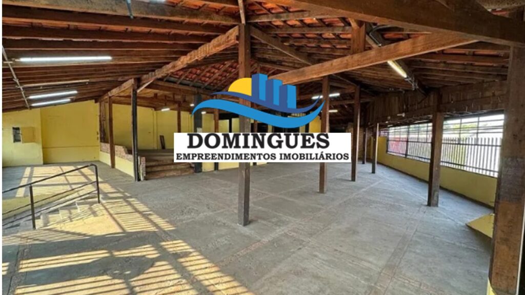 Prédio Comercial de 490m² de esquina Centro de Boituva SP