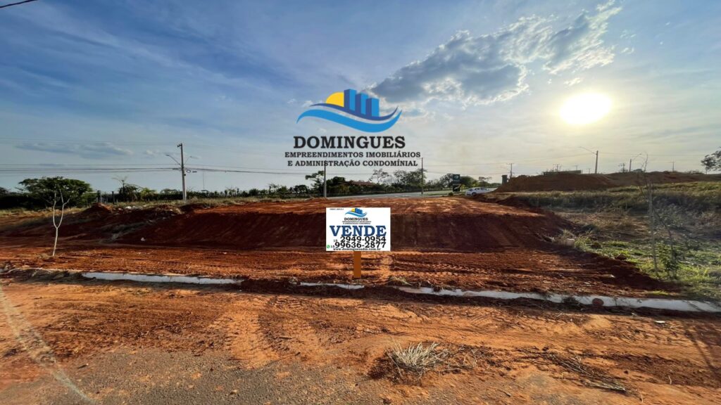 Terreno Comercial — Morada dos Ipês II