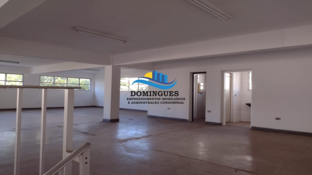 Salão Comercial de 641m² Centro de Boituva SP