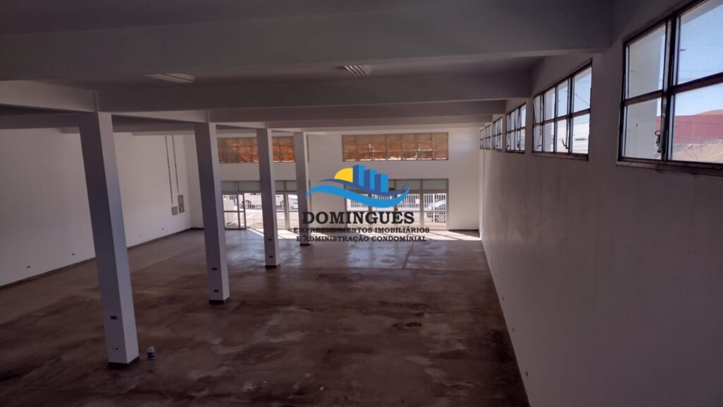 Salão Comercial de 641m² Centro de Boituva SP