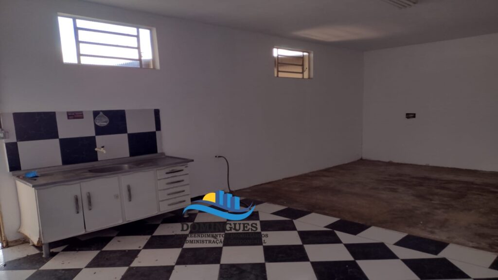 Salão Comercial de 641m² Centro de Boituva SP